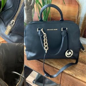 Medium MK black bag
